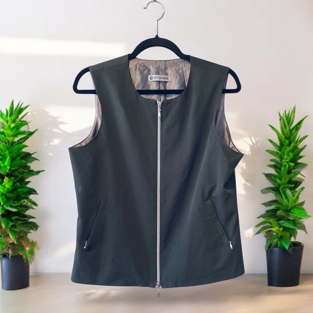 Option Elle Dark Grey/Green Zip-Up Vest